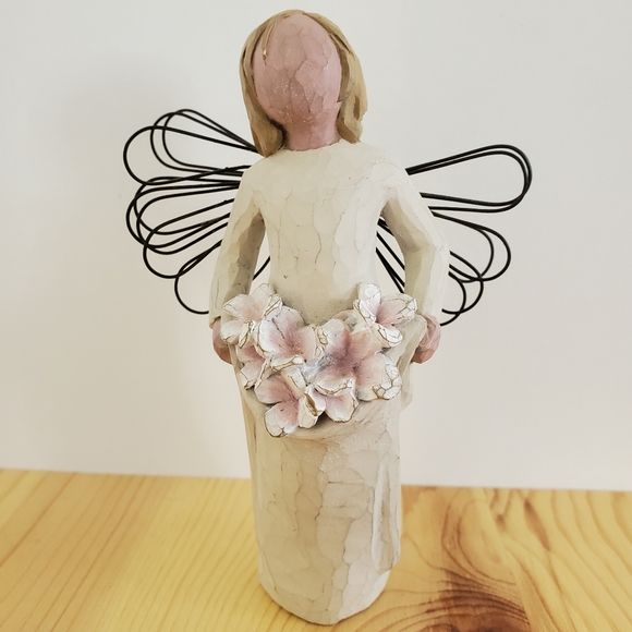Willowtree Angel of Spring - Picture 4 of 9